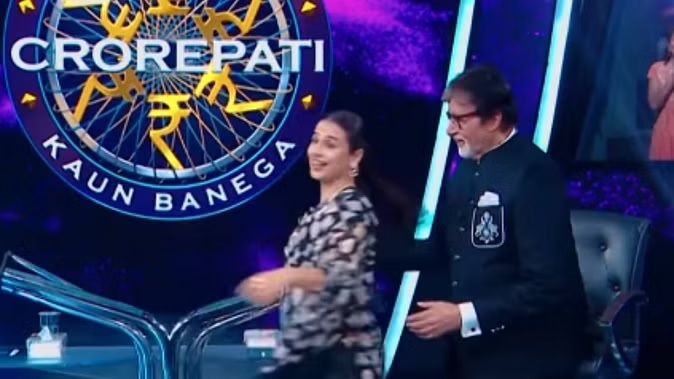 bhool bhulaiyaa 3 actress vidya balan danced on aaj rapat song with amitabh bachchan1