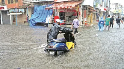 centre approves rs 675 crore to flood affected states gujarat manipur tripura1