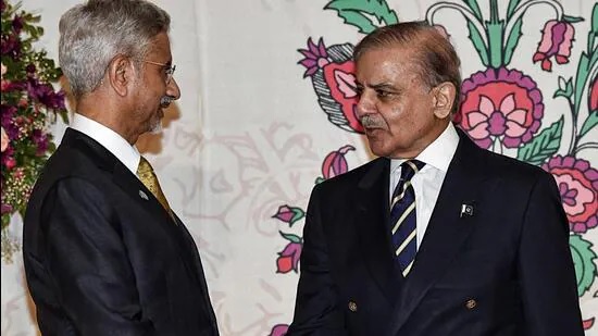 eam dr s jaishankar and pakistan pm shehbaz sharif shake hands1