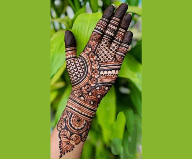 easy navratri mehndi designs top 5 minimal quick mehndi designs for navratri at home check details1