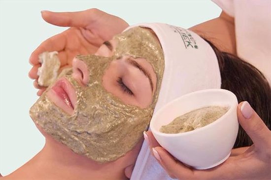 fashion diwali 2022 beauty tips try pure herbal facial for naturally glowing1