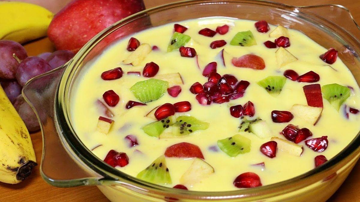 if you keep fast on navratri then make tasty fruit custard for falahaar