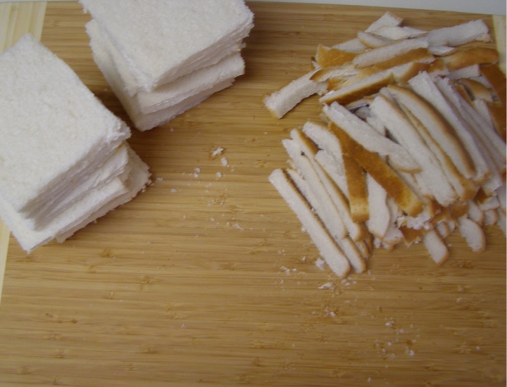 kitchen tips how to use leftover side bread slices ideas to use3