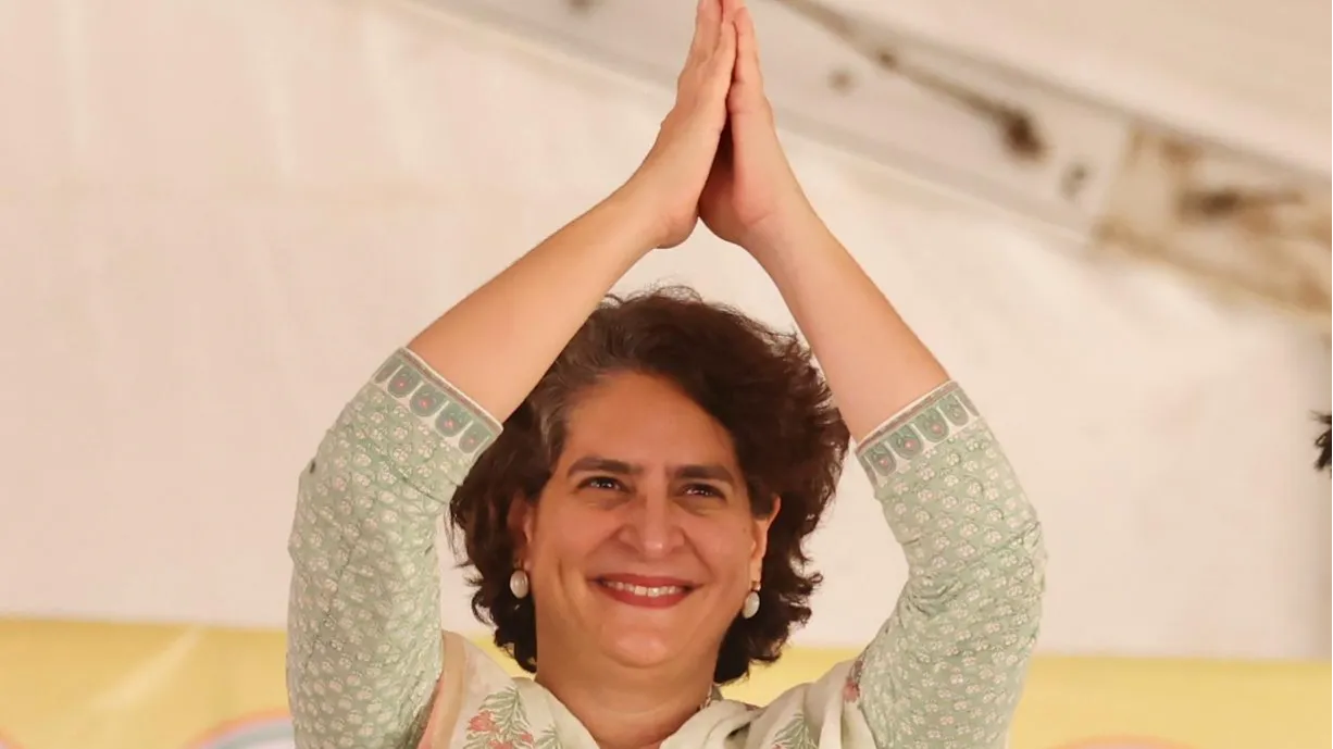 priyanka gandhi net worth house worth rs 5 63 crore in shimla mutual fund worth rs 2 24 crore1