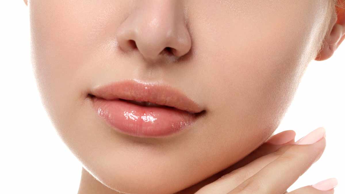 beauty mistakes while buying lip balm what to look for when buying lip balm top 5 lip care mistakes and how to avoid the2