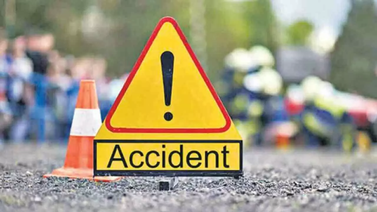 dehradun road accident many boy and girl died and injured1