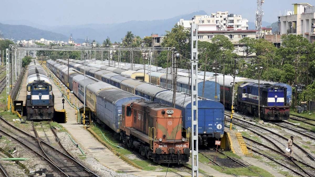 indian railways update many trains going to gujarat were cancelled1