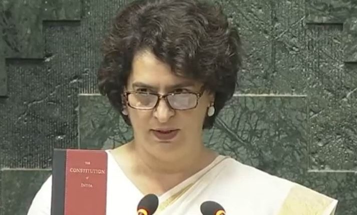 priyanka gandhi takes oath as loksabha mp with samvidhan copy1