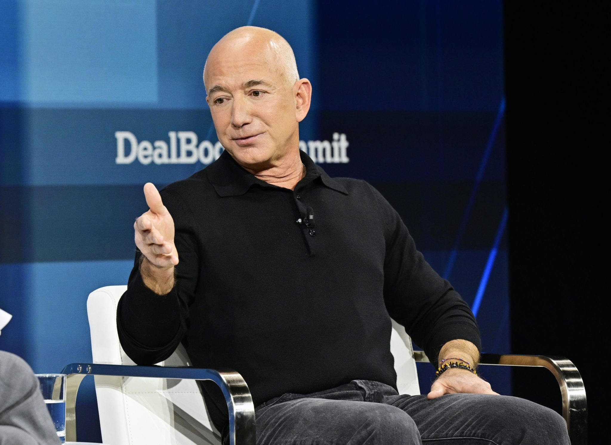 amazon founder jeff bezos meetings are not only about productivity2