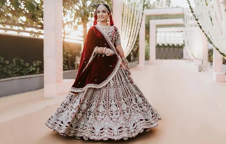 bollywood style lehenga tips for your reception night2