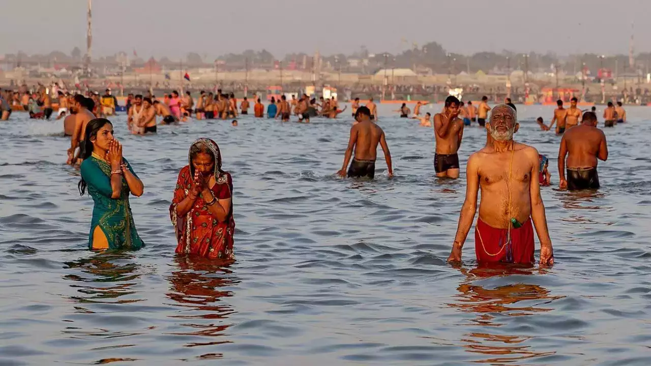 mahakumbh 2025 avoid these things before ganga snan ki vidhi ganga snan importanceEWT4W