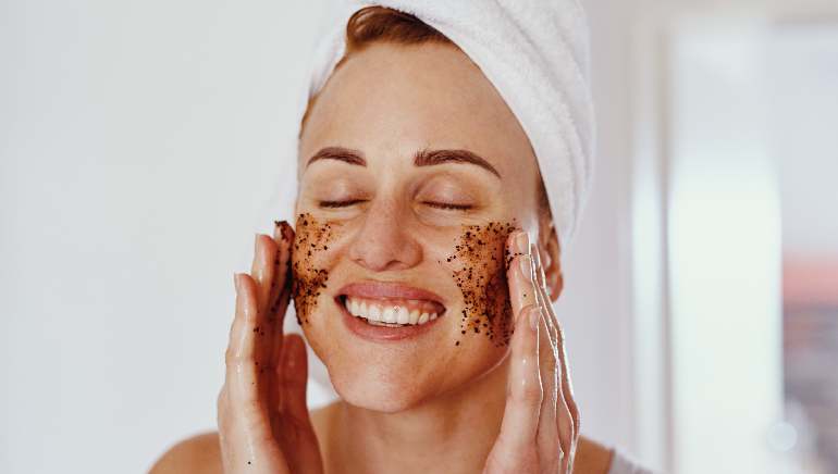 skin care tips know how to do coffee facial at home for bright glowing skin during winters1