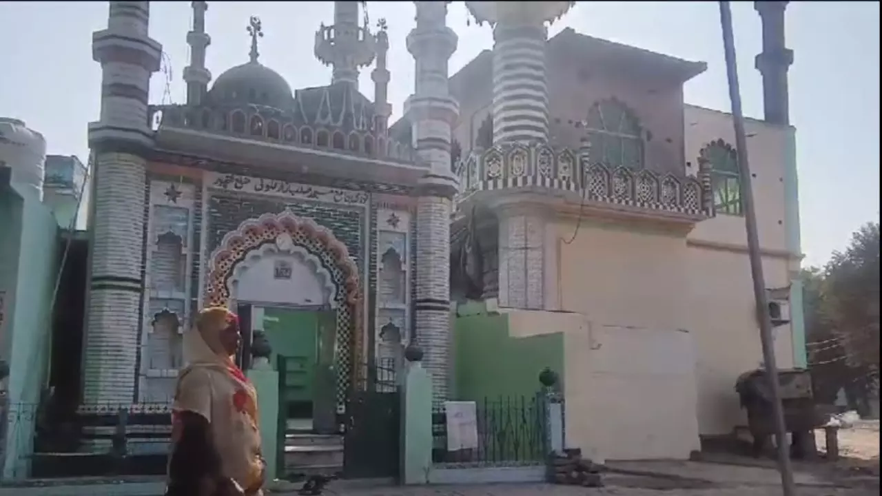 up fatehpur noori jama masjid bulldozer action yogi government1