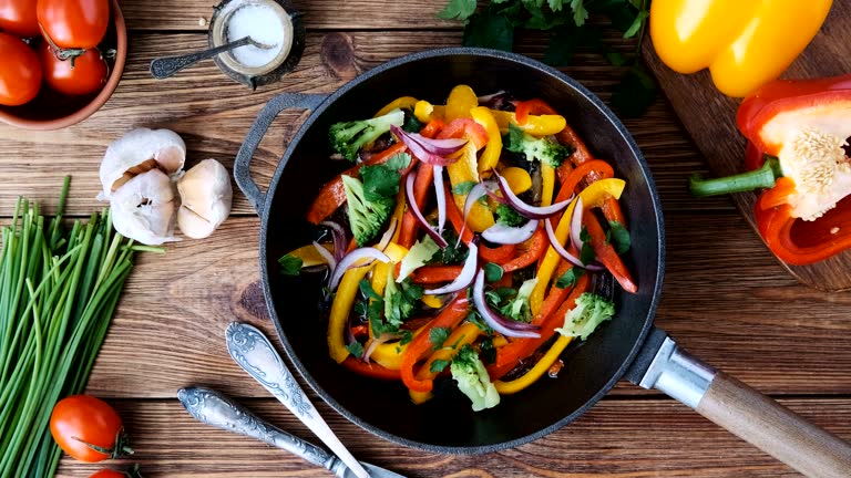 five vegetables you should never cook in iron pan or kadhayirtyery