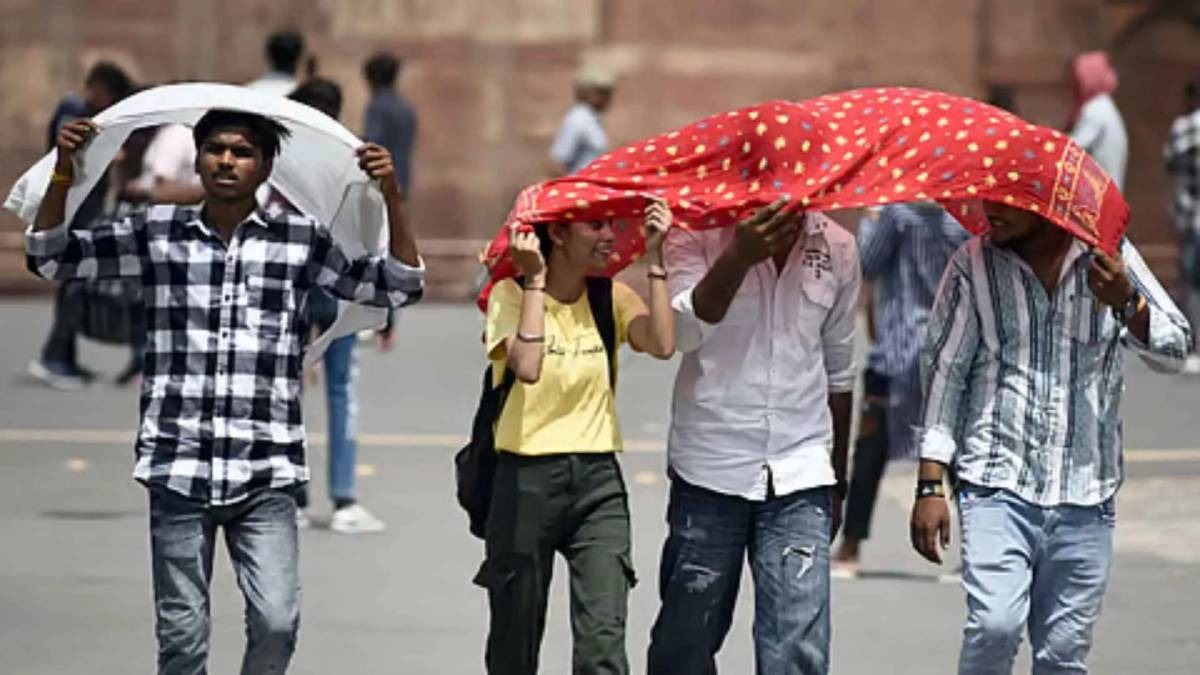 mumbai faces unusual february heatwave imd issues yellow alertwewe