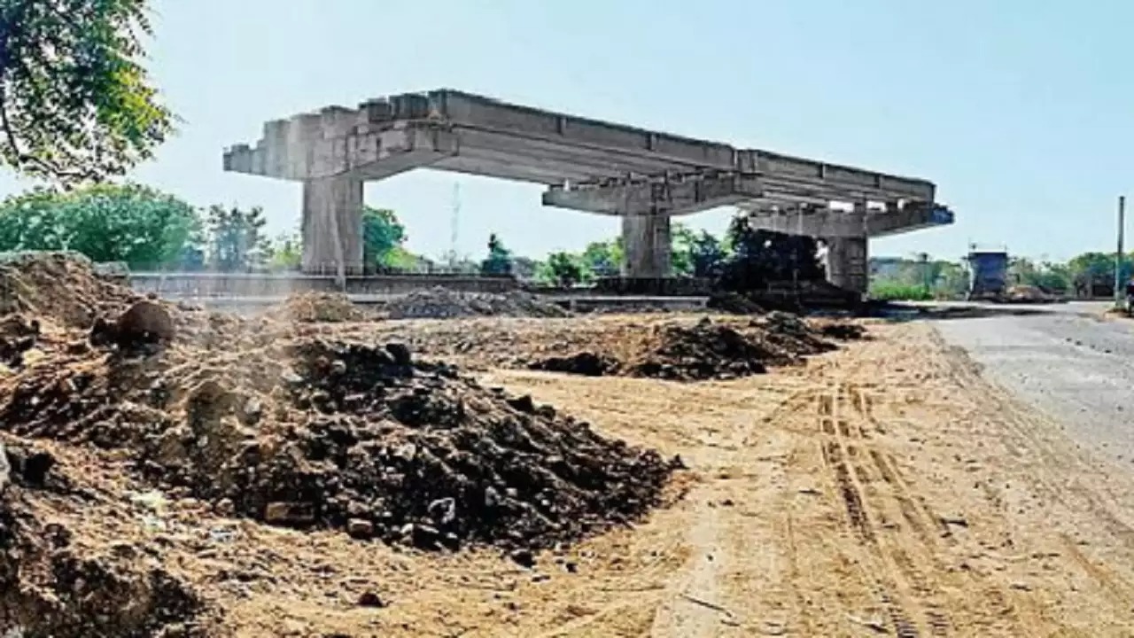 sanand chekhla kadi road railway overbridge will be constructed people will get relief from traffic problemewr