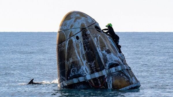 sunita williams nasa astronaut successful return earth landing florida splashdown