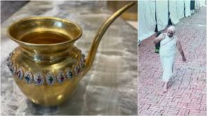 Gold and diamond urn worth ₹1 crore stolen from Red Fort suspect caught on CCTV