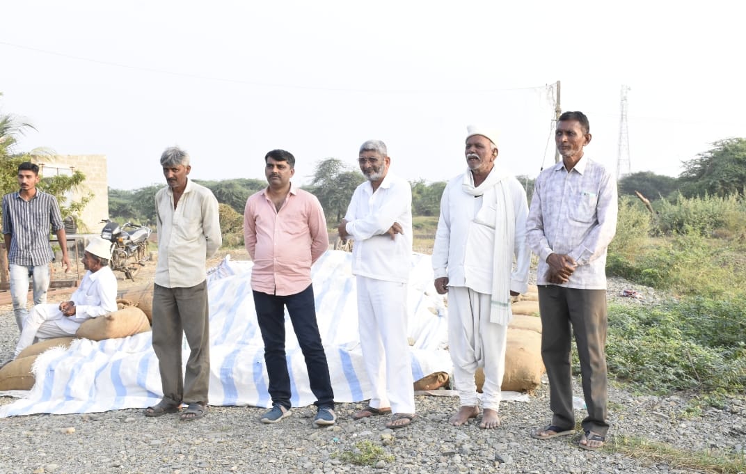 The long standing road bridge problem of Moddar village was solved by the Swagat programme bringing joy to the villagers.2