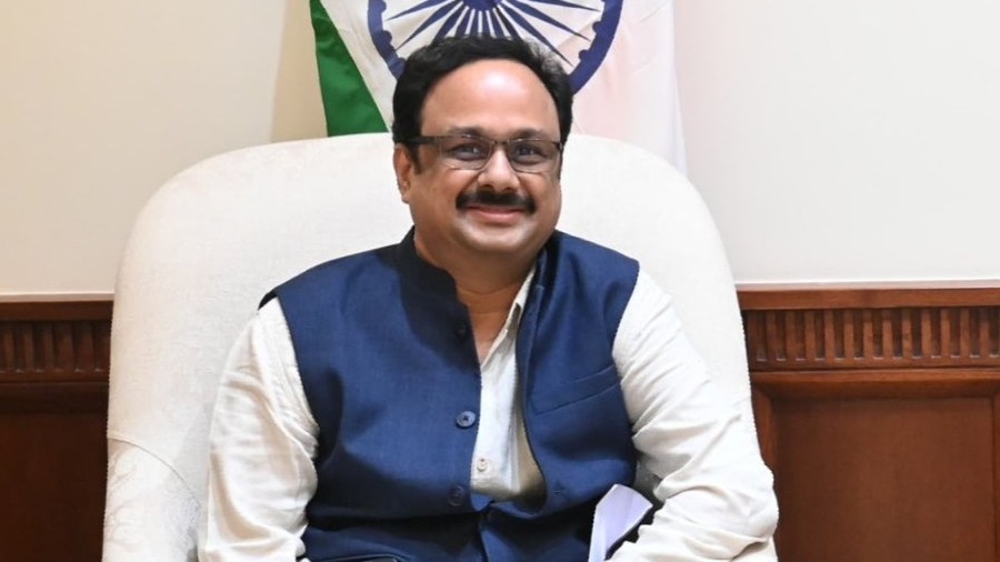 દિલ્હી પ્રદૂષણથી પરેશાન સાંસદ: સંસદ સત્ર ગાંધીનગર, ગોવા અથવા દેહરાદૂનમાં યોજવાની માંગ MPs troubled by Delhi pollution Demand to hold Parliament session in Gandhinagar Goa or Dehradun