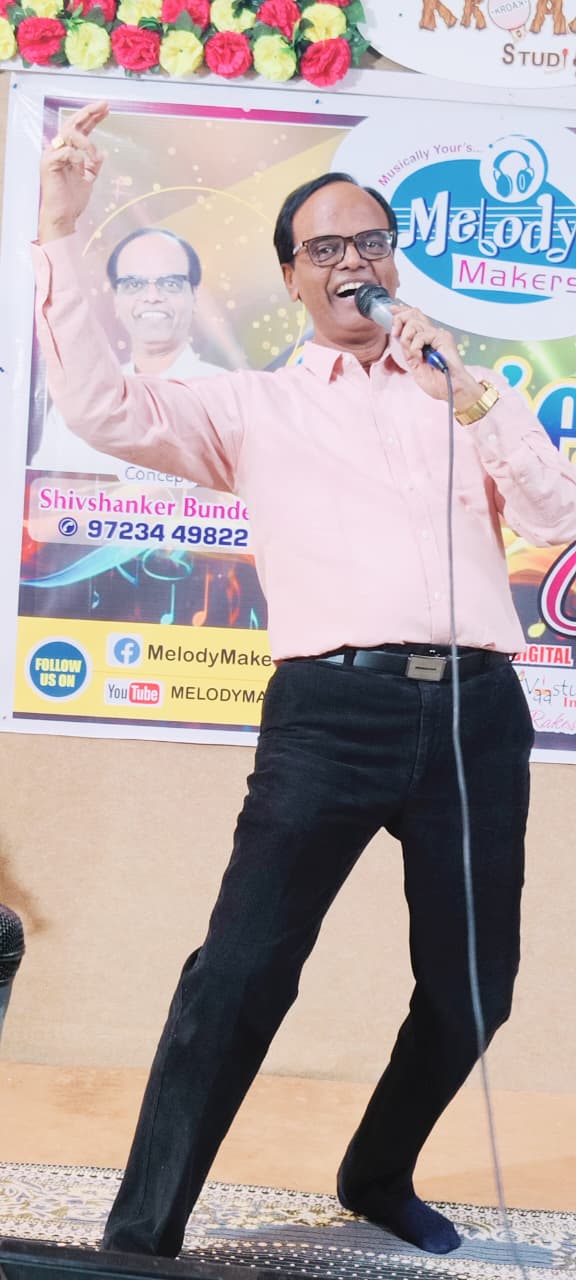 मेलोडी मेकर्स के 'सिंगर्स चॉइस' कार्यक्रम में बिखरा सुरीले गीतों का जादू 1 1 2