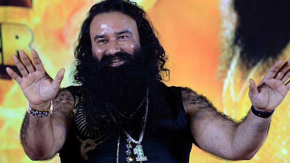 બળાત્કાર-હત્યા કેસમાં સજા ભોગવી રહેલા ગુરમીત રામ રહીમને ફરી ૪૦ દિવસનો પેરોલ મંજૂર Gurmeet Ram Rahim who is serving a sentence in a rape murder case has been granted parole for another 40 days