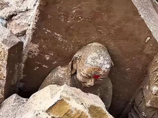 મણિકર્ણિકા ઘાટ વિવાદ પર યોગી આદિત્યનાથનું નિવેદન: કાશીને બદનામ કરવા તૂટેલી મૂર્તિઓથી ભ્રમ ફેલાવાયો Yogi Adityanaths statement on Manikarnika Ghat controversy Illusion spread through broken idols to defame Kashi