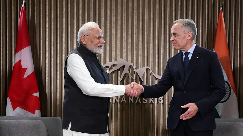 કેનેડા PM માર્ક કાર્નીનો ભારત પ્રવાસ, 5 મોટા વેપારી-સાંધારણ કરાર શક્ય Canadian PM Mark Carneys India visit 5 major trade agreements possible