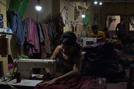 સુરત ઇન્ડસ્ટ્રીયલ વિસ્તારોમાં મજૂરોનું શોષણ અને ભ્રષ્ટ બિલ્ડિંગ વ્યવસ્થા 1 GG 2 2