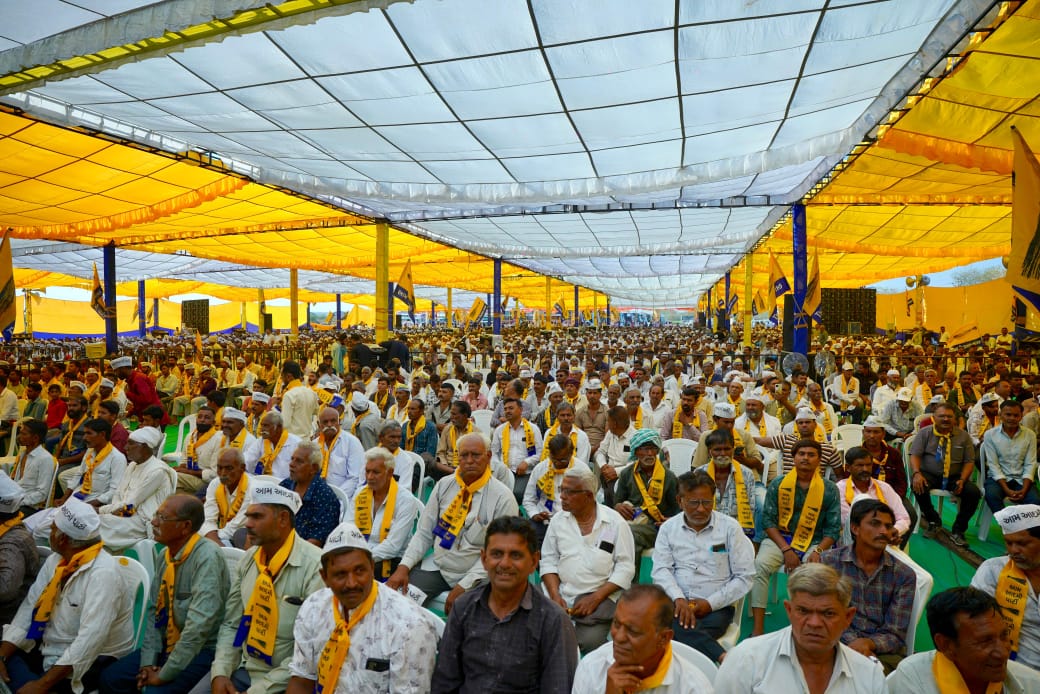 આમ આદમી પાર્ટી અમરેલીમાં ‘વિજય વિશ્વાસ સભા’ યોજી, કેજરીવાલ-ભગવંત સભામાં સંબોધન 4 GARVI GUJARAT 3 10