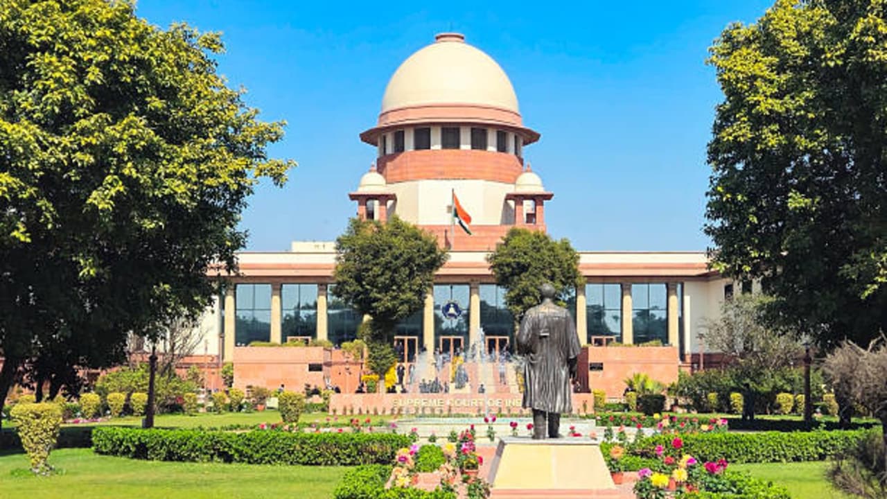 Supreme Court of Indiaનો મહત્વનો ચુકાદો: ‘બાસ્ટર્ડ’ જેવા અપશબ્દો બોલવું ગુનો નથી Important verdict of Supreme Court of India Using abusive words like ‘bastard is not a crime