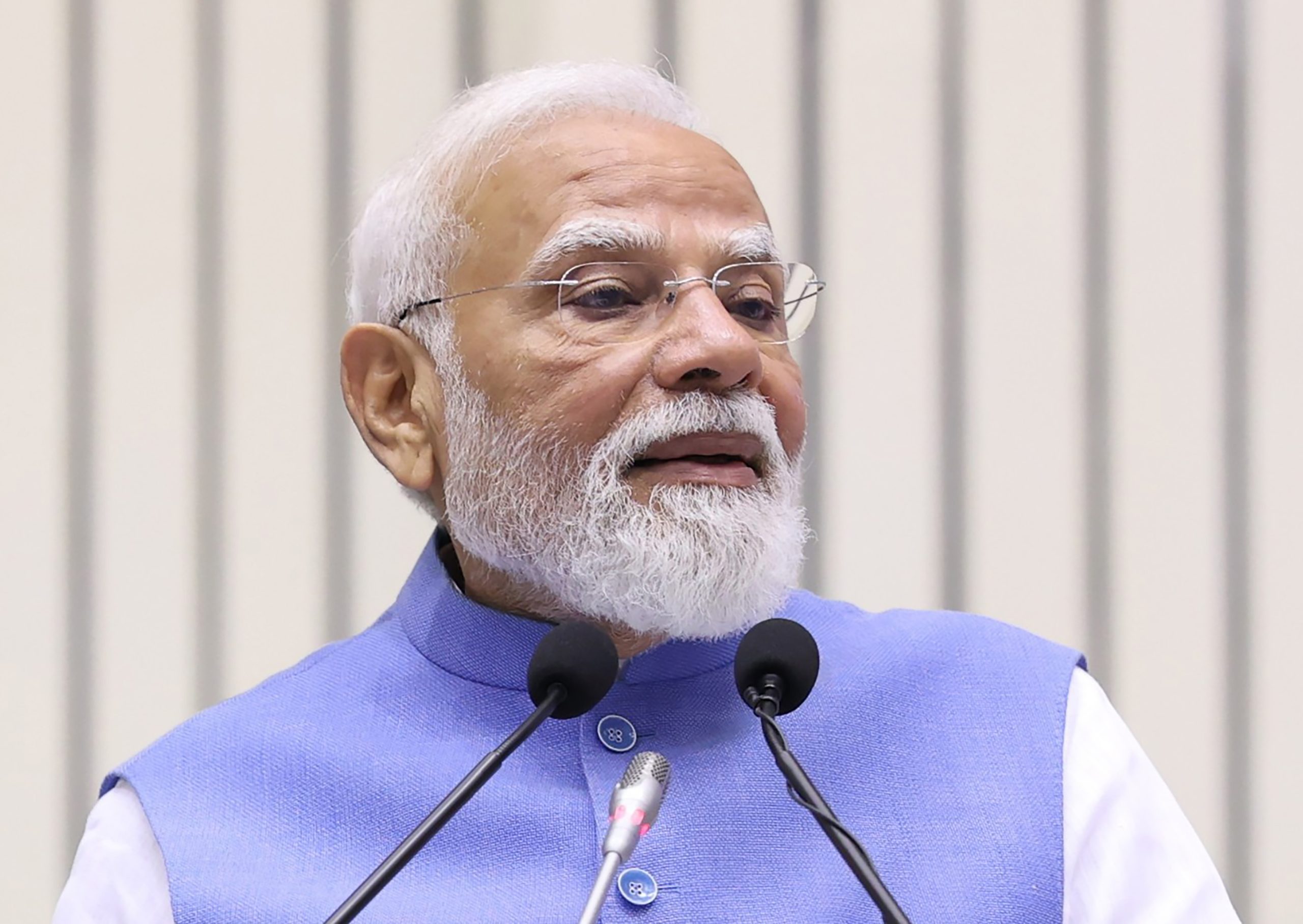 2020-26માં મોદી પ્રચાર પર ₹2586 કરોડ ખર્ચ: શું મીડિયા પર સરકારનો પ્રભાવ વધ્યો? GARVI GUJARAT 23