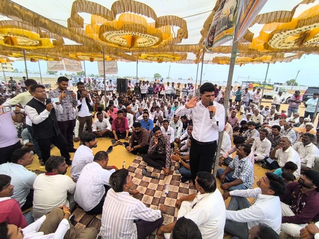 GARVI GUJARAT 8 4