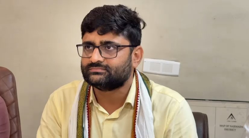 ચૈતર વસાવા કેસમાં ગોપાલ ઇટાલિયાના ગંભીર આરોપ, CM-હર્ષ સંઘવી પર હસ્તક્ષેપનો દાવો GARVI GUJARAT 1 1