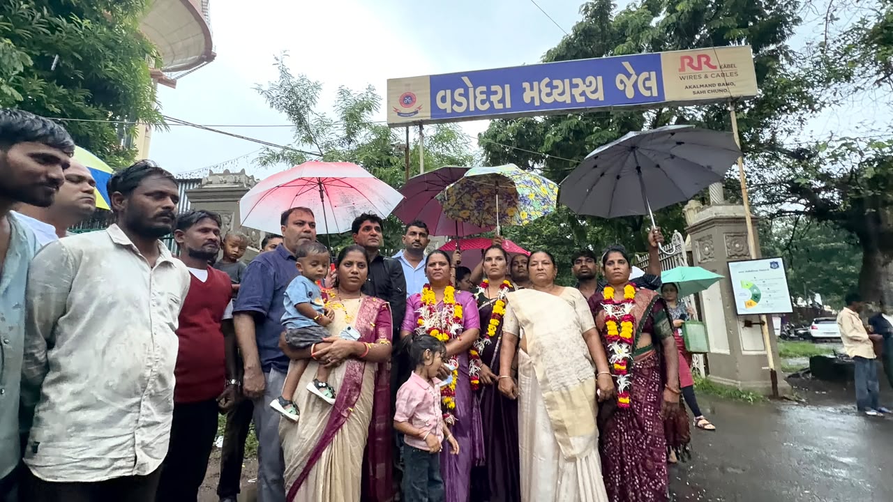 GARVI GUJARAT 2 15