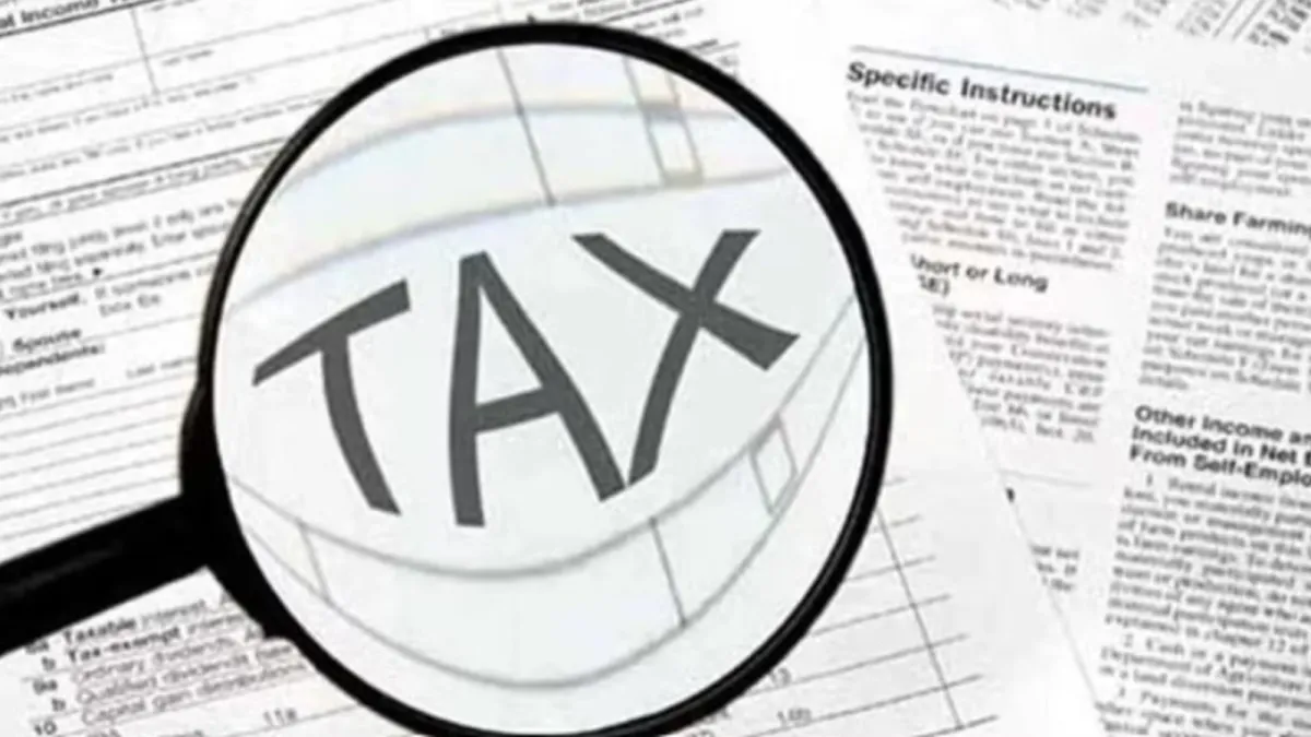Report Against Ahmedabad IT Officers for Alleged Failure to Act on Tax Evasion Evidence Report Against Ahmedabad IT Officers for Alleged Failure to Act on Tax Evasion Evidence